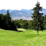 Apartament Adal-berht Saint-Maximin (Isere)