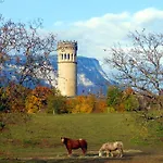 Adal-berht Apartament