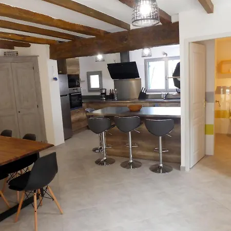 Adal-berht Lejlighed Saint-Maximin (Isere)