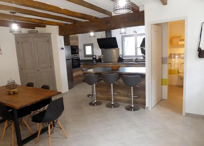 Adal-berht Apartmán Saint-Maximin (Isere)