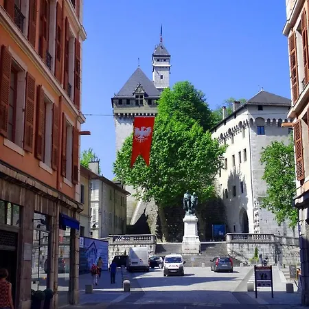 Adal-berht Saint-Maximin (Isere)