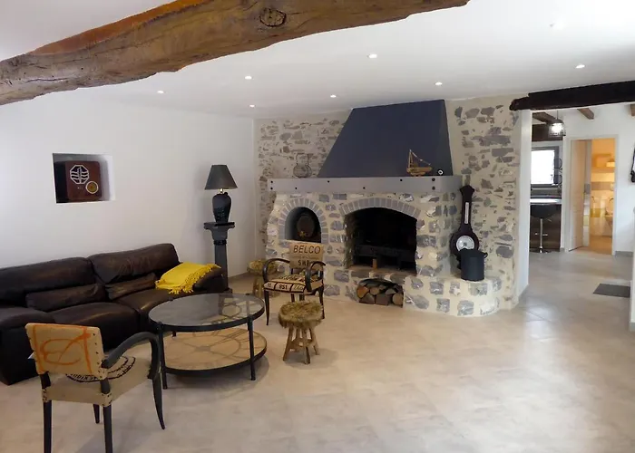 Apartament Adal-berht Saint-Maximin (Isere)